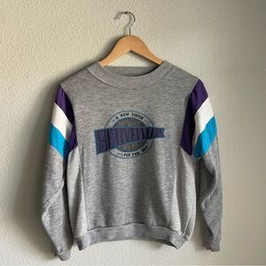 Wild Thunder 90's Activewear Workout Crewneck Sweatshirt in Grey